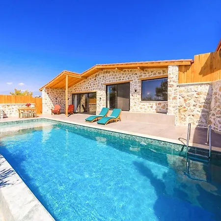 Romantic 1br Pool In Nature